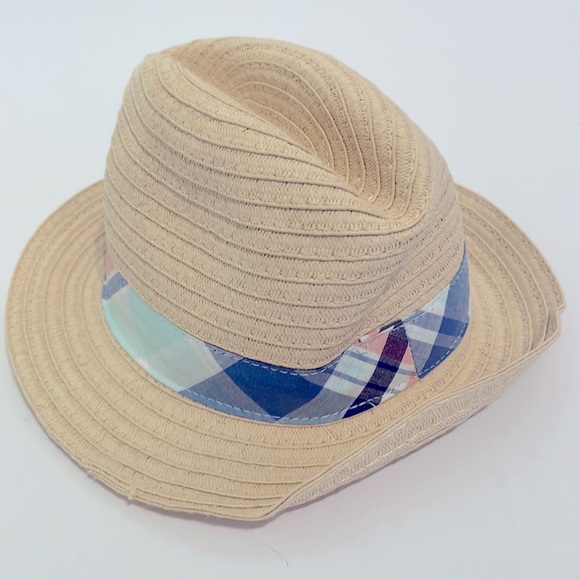 Gymboree Hat (0 to 3 months) - Picture 3 of 4